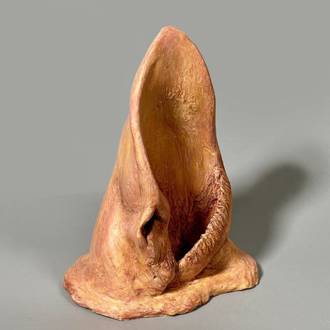 Front view of Eco, from the Nature Shelter collection. Hand-made in Spain.