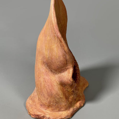 Right side view of Eco, from the Nature Shelter collection. Hand-made in Spain.