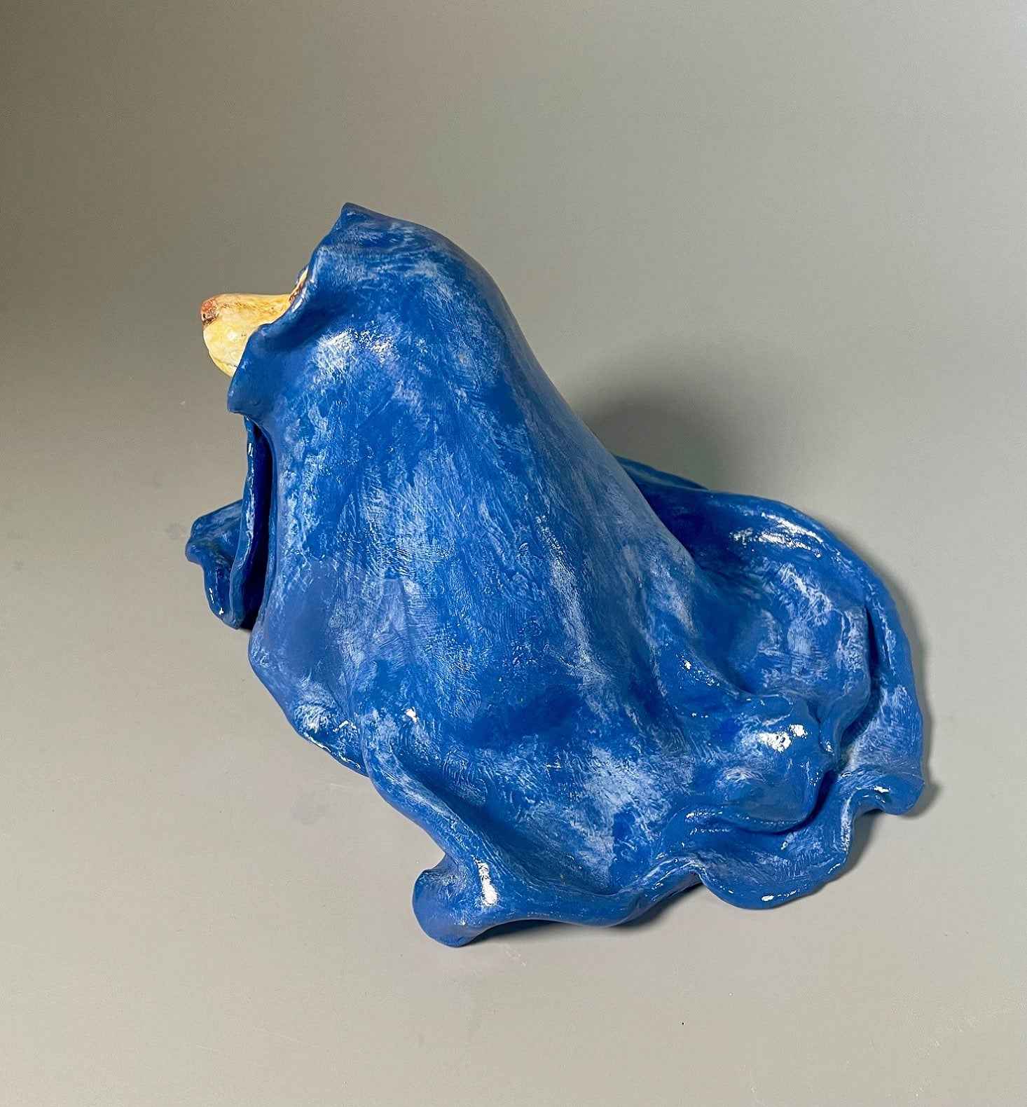 Top back view of Madre Manta, from the Nature Shelter collection. Hand-made in Spain.